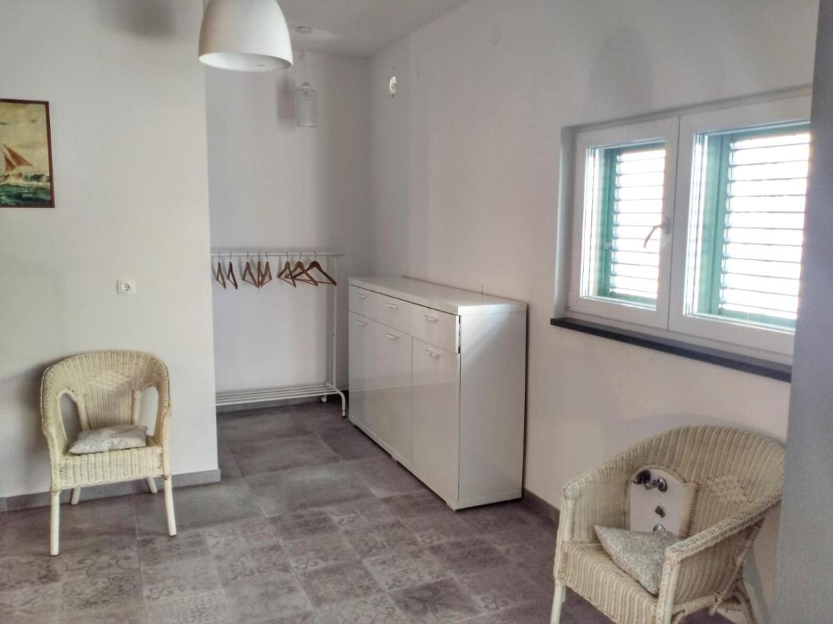 Minimalistic Oasis By The Sea In Stanici Villa เซลินา ภายนอก รูปภาพ